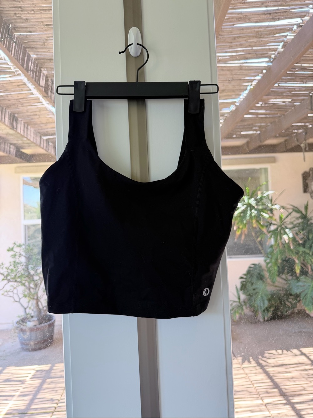 Womens Black Athletic Crop Tank Top - Lululemon Style